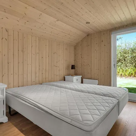4 Bedroom Awesome In Vaeggerlose Holiday home